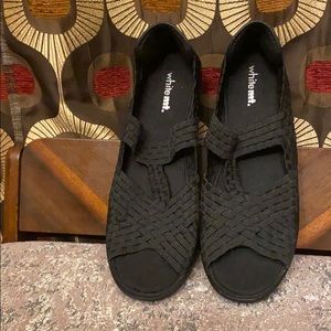 NWOT White Mountain size 9 wedge heels